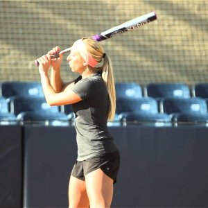 Softball Hitting Tips: Batter's Box Routine - Amanda Scarborough - YouTube