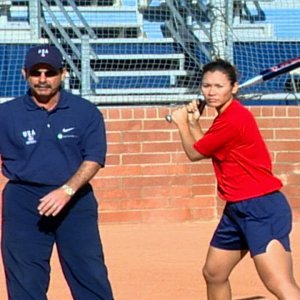 How to Hit a Softball with Mike Candrea - YouTube